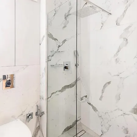 شقة Shortstaypoland Solidarnosci