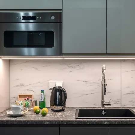 Shortstaypoland Solidarnosci * Варшава